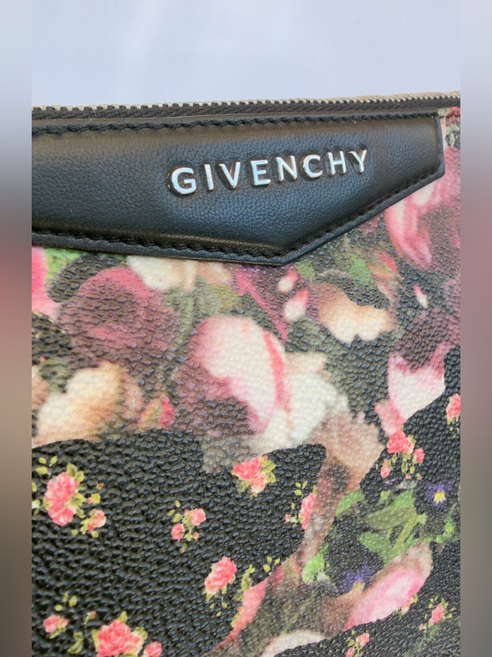 GIVENCHY Antigona Large Zip Pouch Clutch Babys Breath Floral Camo Riccardo Tisci - Picture 8 of 15